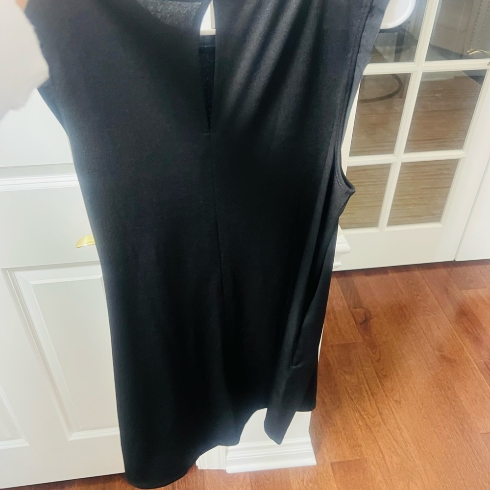 AB studio size medium Elegant Black Sleeveless Dress with stretch - Picture 6 of 6